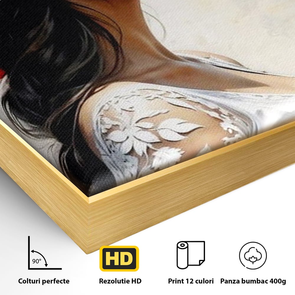 Detaliu al suprafetei: tablou canvas cu profil de doamna, in rama de aluminiu auriu